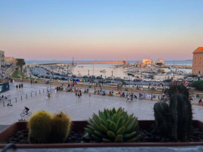 Una finestra sul mare Bari